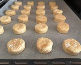 Kelesztés nélküli kétsajtos pogácsa recept fázis 3 fotója