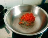 સ્ટ્રીટ સ્ટાઇલ સેઝવાન રાઈસ(Street Style Schezwan Rice Recipe In Gujarati) રેસીપી સ્ટેપ2ફોટો