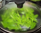 Foto del paso 1 de la receta: Caldillo de huevo con nopalitos