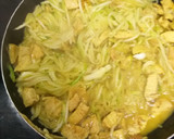 Foto del paso 3 de la receta: Espaguetis de calabacín con pollo al curry