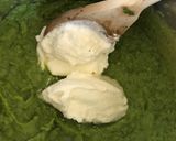 A picture of step 4 of Thick Minty Pea Soup.