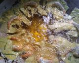Foto langkah ke 4 dari resep Rempeyek Udang ala RM Padang.