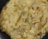 श्री सत्यनारायण प्रसाद शिरा (prasad sheera recipe in marathi) रेसिपी स्टेप 4 फोटो 