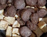 Foto langkah ke 1 dari resep Sosis tahu kuah tomat.