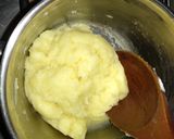 Foto del paso 1 de la receta: Bombas rellenas con baño de chocolate