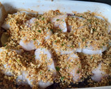 Foto del paso 5 de la receta: Rape al horno con almendra crocante