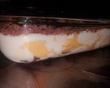 A picture of step 3 of Mango puree custard.
