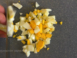 Салат с редиской и рыбными консервами