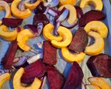 Une image de l'étape 1 de Salade d'ebly aux légumes rôtis et halloumi grillé.