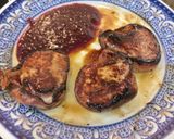 Foto del paso 4 de la receta: Tournedo de cerdo con salsa de cerezas