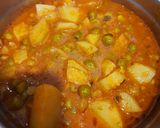 A picture of step 6 of Aloo matar(without onion and garlic).