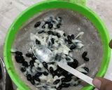 A picture of step 2 of Custard apple milkshake.