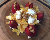 Foto del paso 1 de la receta: Desayuno saludable, cereales, frutillas, frutos