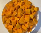 Sütőtök krémleves recept fázis 1 fotója
