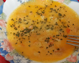 Foto del paso 2 de la receta: Tortilla de langostinos y atún