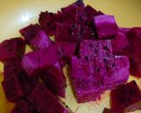 Foto langkah ke 2 dari resep Sup Buah Naga Nata de Coco.