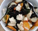 Foto langkah ke 7 dari resep Sop Makaroni Tahu Sayuran Sehat.