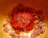 Foto del paso 2 de la receta: Salsa de pimientos rojos asados y nueces con toque Tunecino