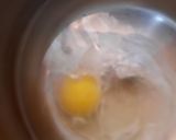 A picture of step 2 of Poached Egg.