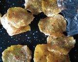 Foto langkah ke 6 dari resep Opak/leper singkong, Pedas Gurih.