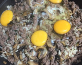 Foto del paso 3 de la receta: Revuelto de ternera picada con champiñones