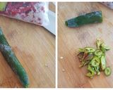 A picture of step 1 of Mooru Ice (Spiced Yogurt Drink).