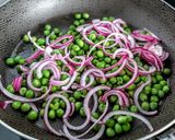Foto del paso 3 de la receta: CHORIZO Español y Durazno🍑a la🍜Oriental...!
