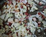 Foto del paso 2 de la receta: Arroz con panceta y arvejas