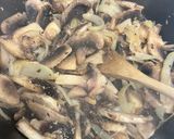 Une image de l'étape 2 de Velouté de champignons de Paris 🍄🟫.
