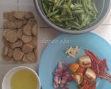 Foto langkah ke 1 dari resep Tumis Buncis Bakso.
