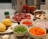 Foto del paso 1 de la receta: Magro de cerdo guisado con verduras