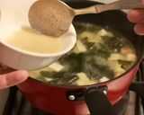 ［影音］鮭魚味噌湯的食譜步驟5照片