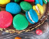صورة لخطوة 8 من وصفة ماكرون M&M’s 💙💚💛❤️