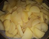 Majonézes krumplisaláta tojással recept fázis 1 fotója