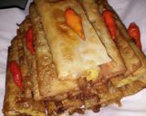 Foto langkah ke 3 dari resep Martabak kulit pangsit gulung.