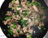 A picture of step 8 of Comforting Oyakodon.