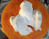 A picture of step 13 of Tri -Colour Cake.