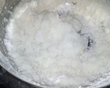A picture of step 3 of Vanilla Pound Cake.