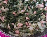 Foto del passaggio 2 della ricetta Canederli cicorie selvatiche e pancetta