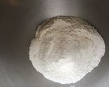 Une image de l'étape 4 de Pâte brisée épeautre noix et lait.