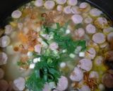 Foto langkah ke 4 dari resep Sup Sosis Makaroni.