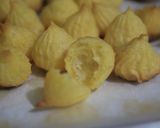 Foto langkah ke 4 dari resep Soes kering keju.