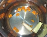 Foto langkah ke 2 dari resep Lemon Kunyit Hangat.