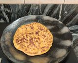 A picture of step 4 of Carrot paratha.