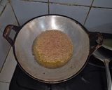 Foto langkah ke 6 dari resep Ayam Goreng Kremes.