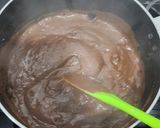 Foto langkah ke 4 dari resep Vla Kue Soes coklat.
