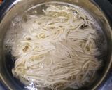 મશરૂમ નૂડલ્સ (Mushroom Noodles recipe in Gujarati) રેસીપી સ્ટેપ1ફોટો