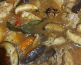 Foto langkah ke 3 dari resep Krengseng Ayam Jamur.
