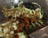 Foto langkah ke 5 dari resep Nasi Goreng Nugget.