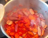 Foto del paso 3 de la receta: Pollo guisado a la cerveza, con verduras y patatas